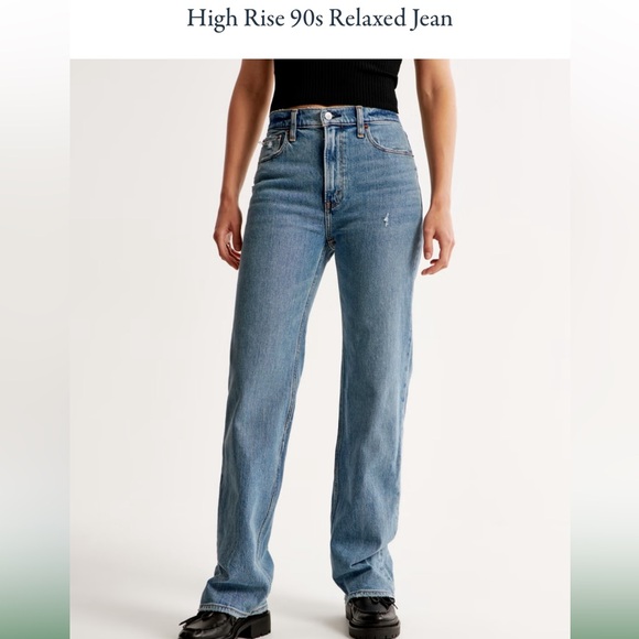 NWT Abercrombie High Rise 90s Relaxed Jeans 34 (18) Short - Picture 1 of 3